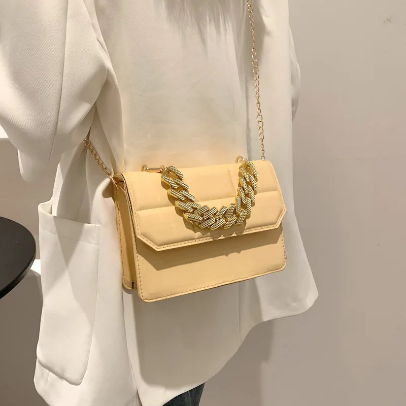 Vintage Women's Chain Mini One-Shoulder Bag