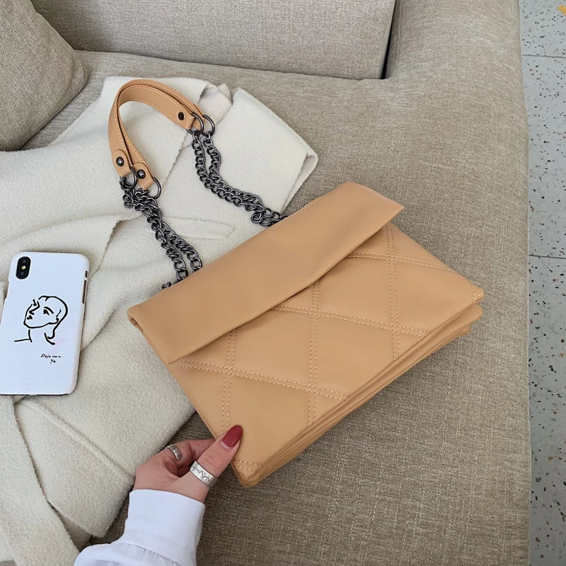 Casual Envelope Bag Multi-Layer Solid Leather Shoulder Messenger Bag