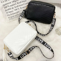 Chain Crossbody Bags for Women, Small Leather Shoulder Bag, Waterproof Pouch
