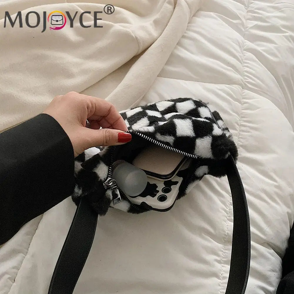 Plush Shoulder Bag for Women, Checker Print, Zipper Purse