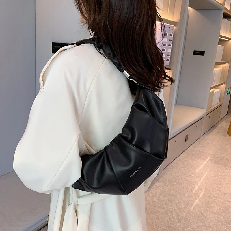 Leather Commuter Shoulder Bag Dumplings Style