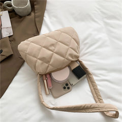 Quilted Ladies Commute Bag Soft Shoulder Bag for AutumnWinter