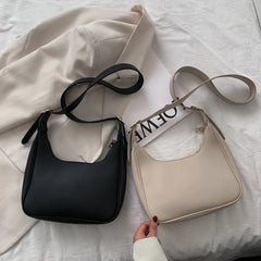 Crescent Messenger Bag PU Leather Crossbody Handbag