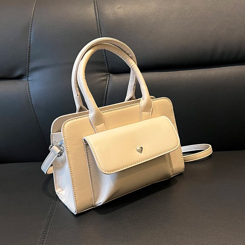 Western Style Shoulder Bags Women's Handbags Simple Retro Messenger Bags