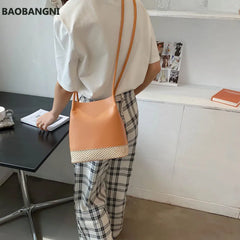 Hollow Ladies Woven Large-capacity Picture and Mother Bag