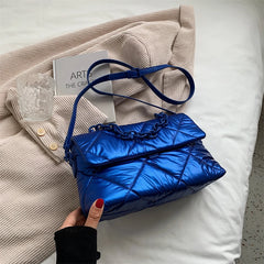 Lingge Acrylic Chain Padded Crossbody Bag Winter