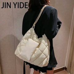 Lingge Chains Tote Bag Large Capacity Quilted Shoulder Bags