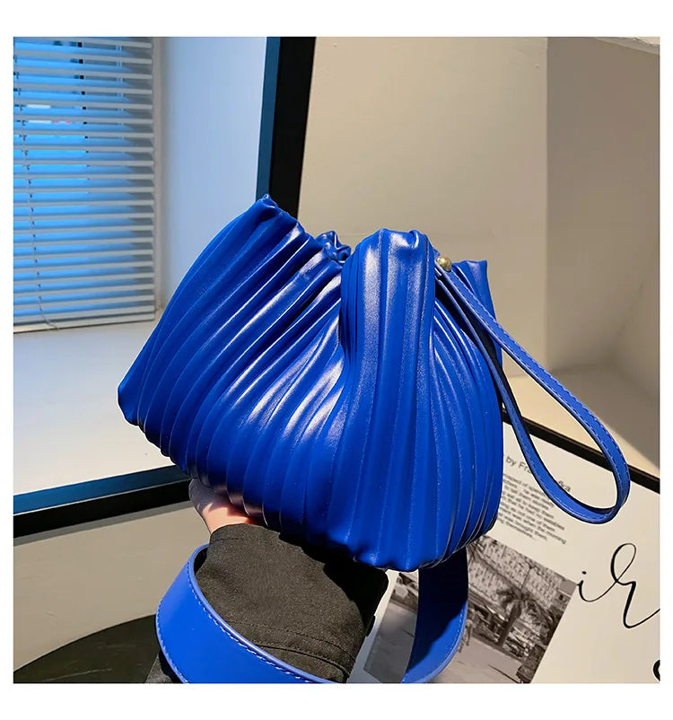 Summer Bucket Shoulder Bag with Pleats for Women