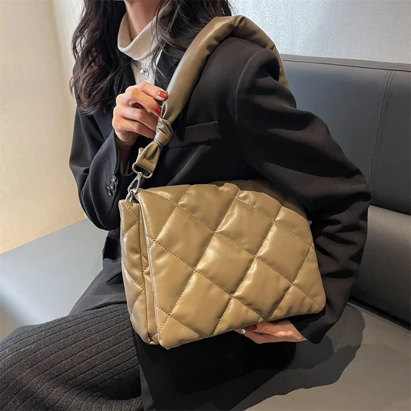 Quilted Shoulder Bag Large Totes Winter