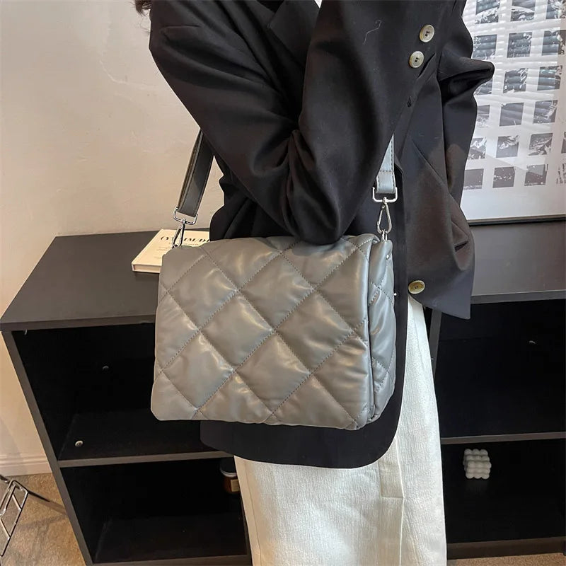 Quilted Shoulder Bag Large Totes Winter