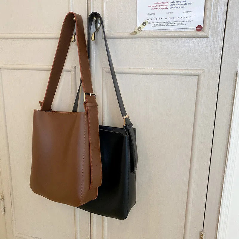 Women's Large Capacity Bucket Bag Shoulder Handbag