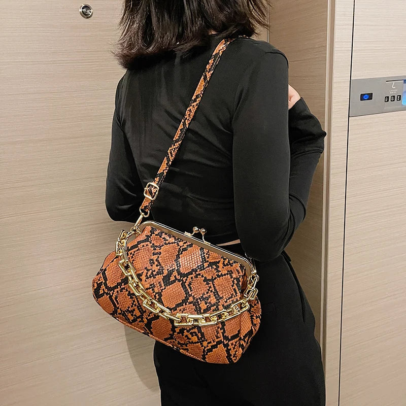 Thick Chain Serpentine Crossbody Bag Female Shoulder Bag
