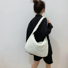 Quilted Nylon Large Capacity Girl Shoulder Hand Bucket Bag