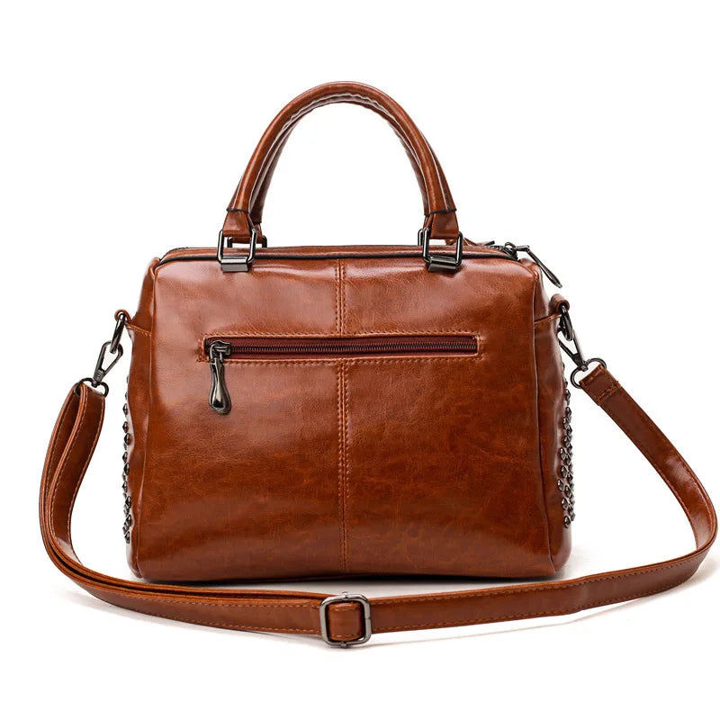 Retro Large Capacity Rivets Messenger Shoulder Bag