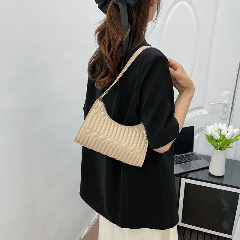 Retro Embroidery Thread Women Handbag Underarm Shoulder Bag