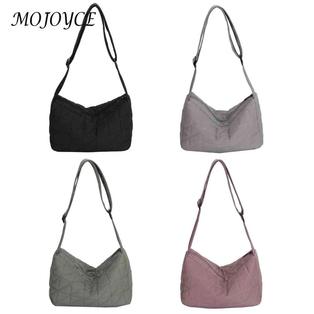 Quilted Shoulder Bag for Travel Shopping