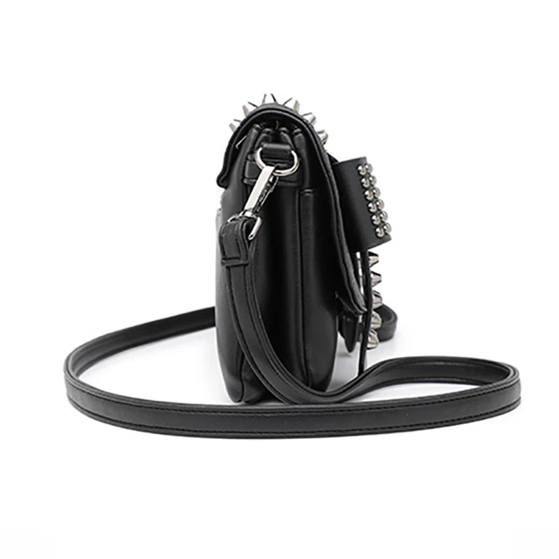 Skull Rivet Shoulder Bag Women Large Capacity Messenger Bag