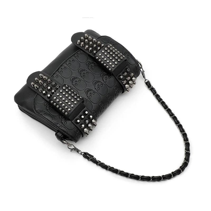 Skull Rivet Shoulder Bag Women Large Capacity Messenger Bag