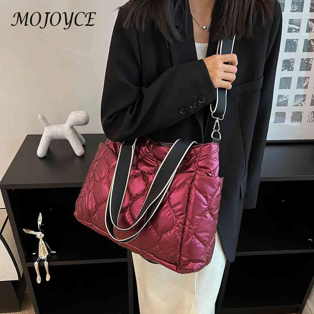 Large Capacity Nylon Crossbody Bag for Travel