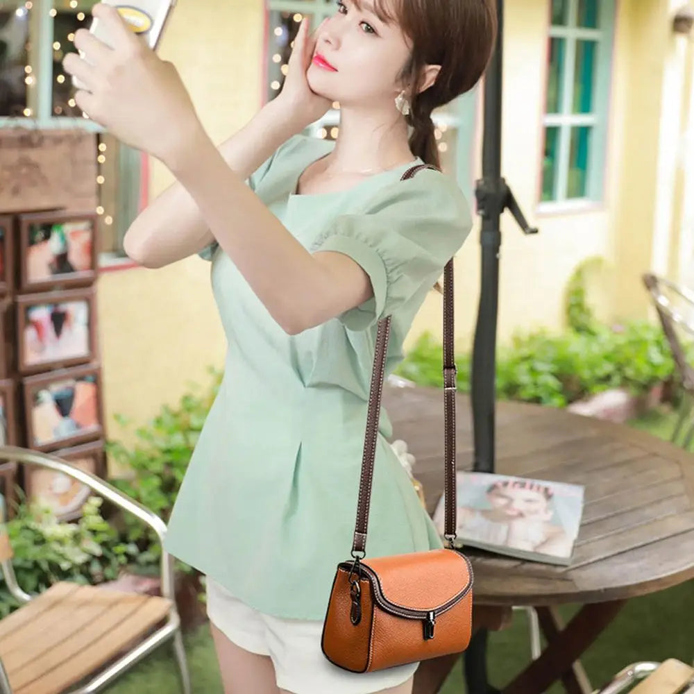 Women Shoulder Bag PU Leather Small Square Bag Wild Female Messenger Bag