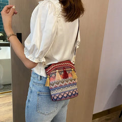 Ethnic Style Tassel Bucket Bag Knitting Women