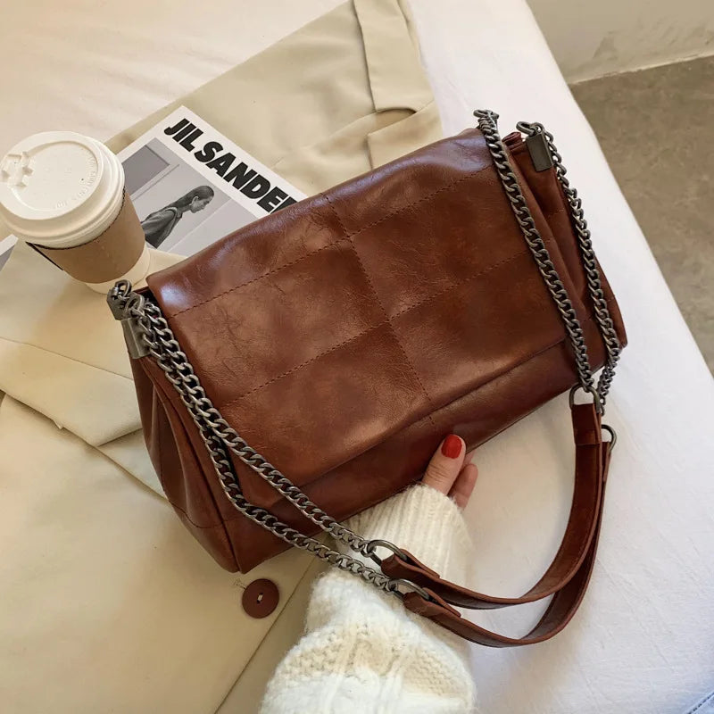 Winter PU Leather Lady Shopping Shoulder Handbag with Chain Decor