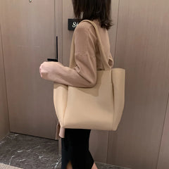 Women's Large Capacity PU Leather Shoulder Tote Pack