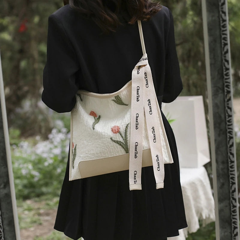 Women's Summer Flower Handbag with Tulip Print Tote