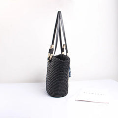 Woven Straw Shoulder Bag with Tassel, Ideal for Travel and Beach
