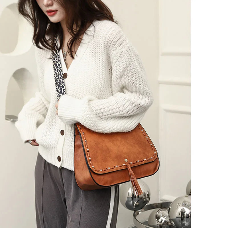 Retro Shoulder Bag with Tassel, European & American Style