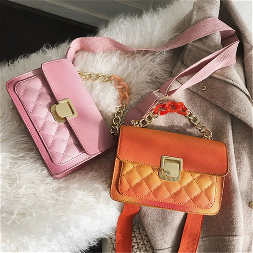 Women's Rhombic Chain Messenger Bag
