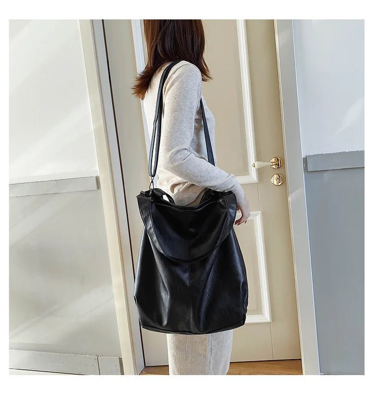 Large Capacity Hobo Handbag Leather Women Shoulder Bag