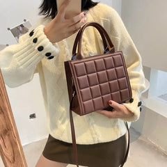 Female Retro PU Leather Zipper Lattice Shoulder Bag