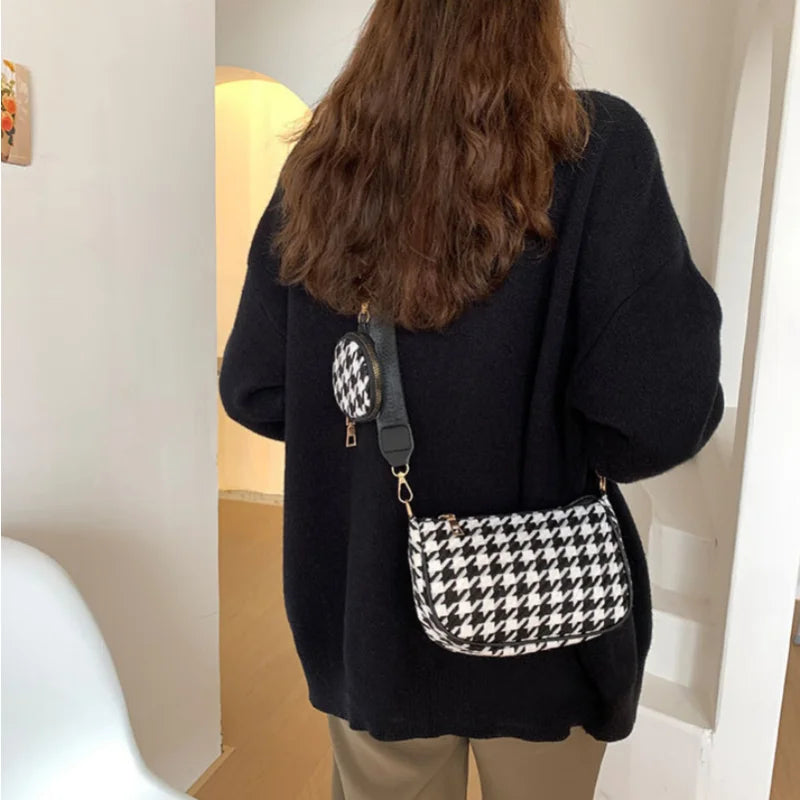Vintage Plaid Underarm Crossbody Bag with Round Purse Pendant