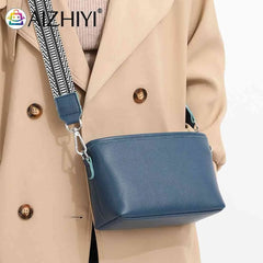 Cowhide Messenger Bag Wide Strap Casual Handbag for Weekend Vacation