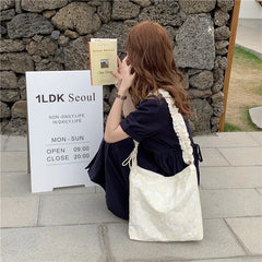 Flower Canvas Shoulder Bag for Women Large Capacity Pleated Shoulder Handbag Sho
