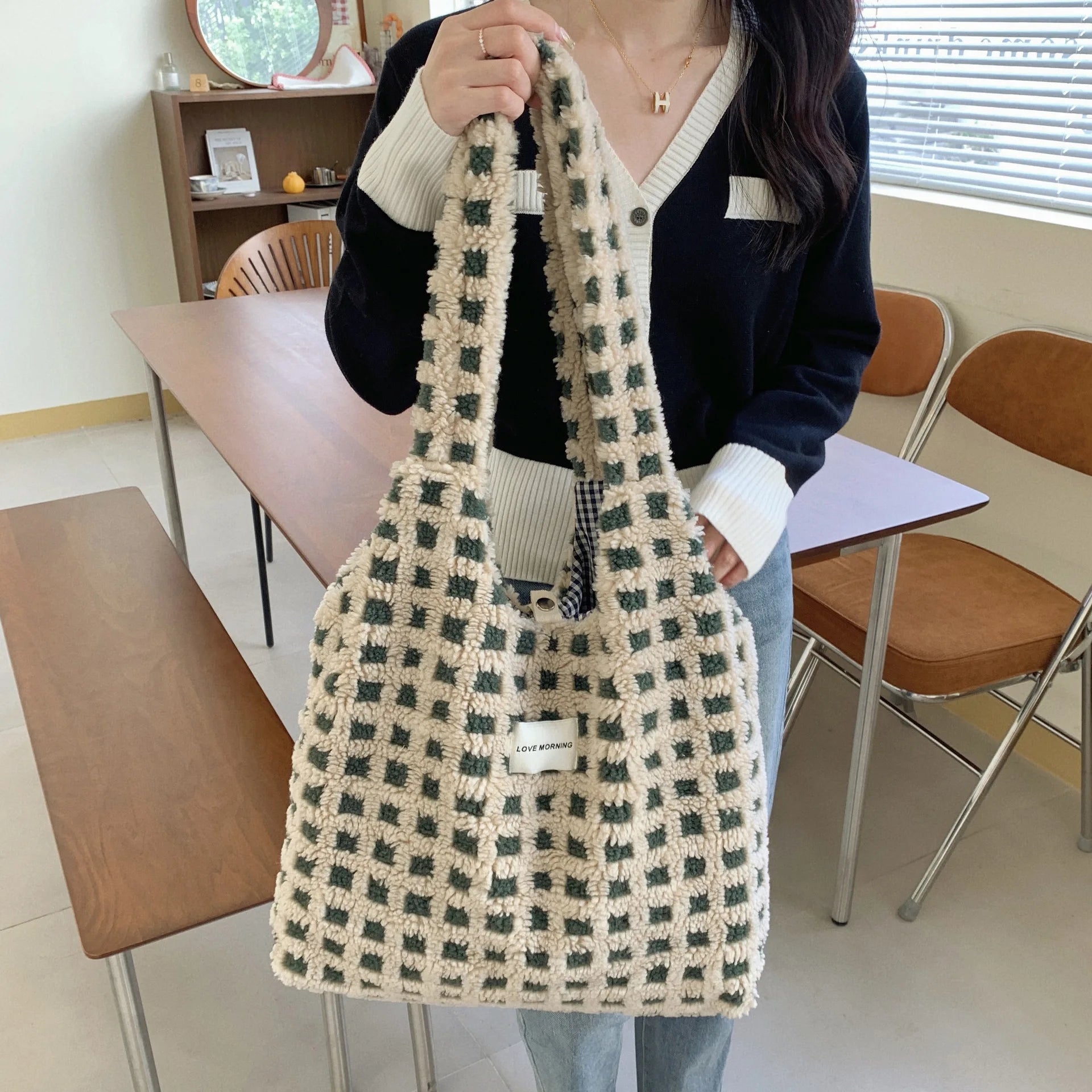 Fluffy Women's Plush Handbag Winter Large Capacity Shoulder Bags Soft Warm
