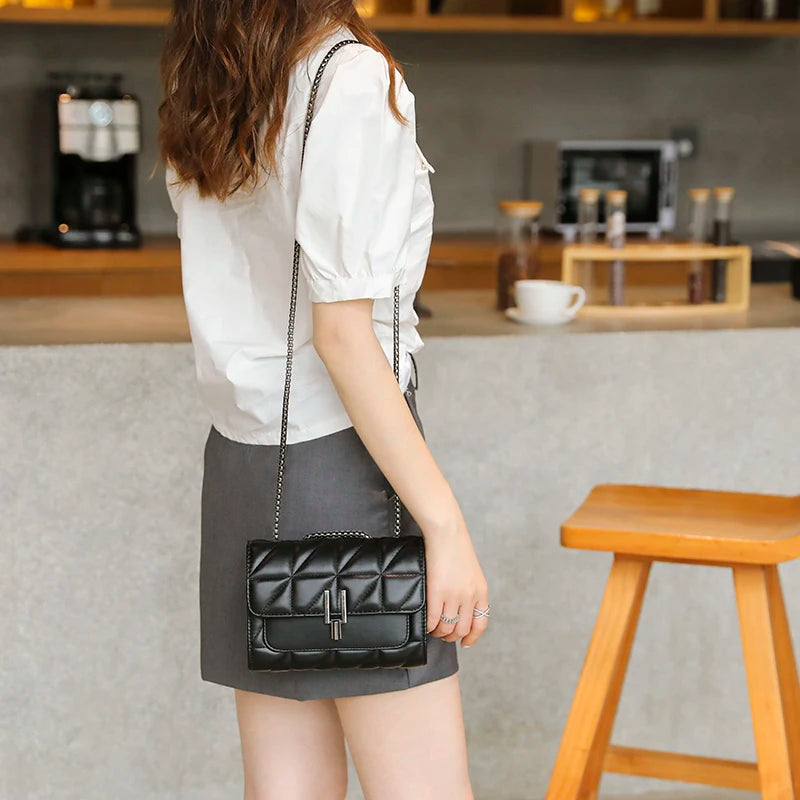Small Leather Crossbody Shoulder Bag with Chain Strap