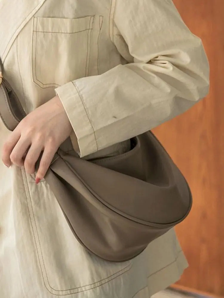 Large-capacity Pu Leather Messenger Bag Female