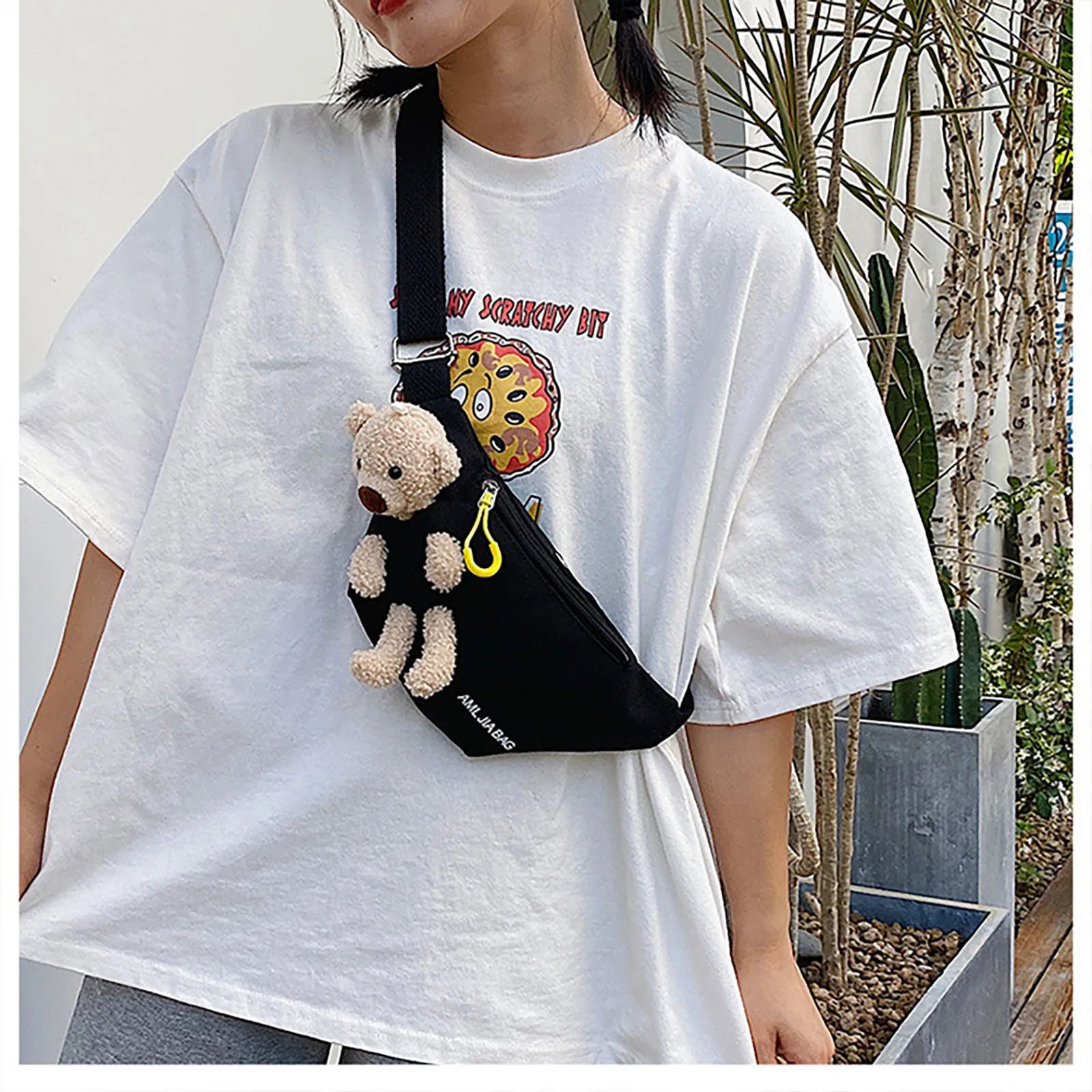Bear Print Canvas Bag with Realistic Chest Cartoon Design Wallet
