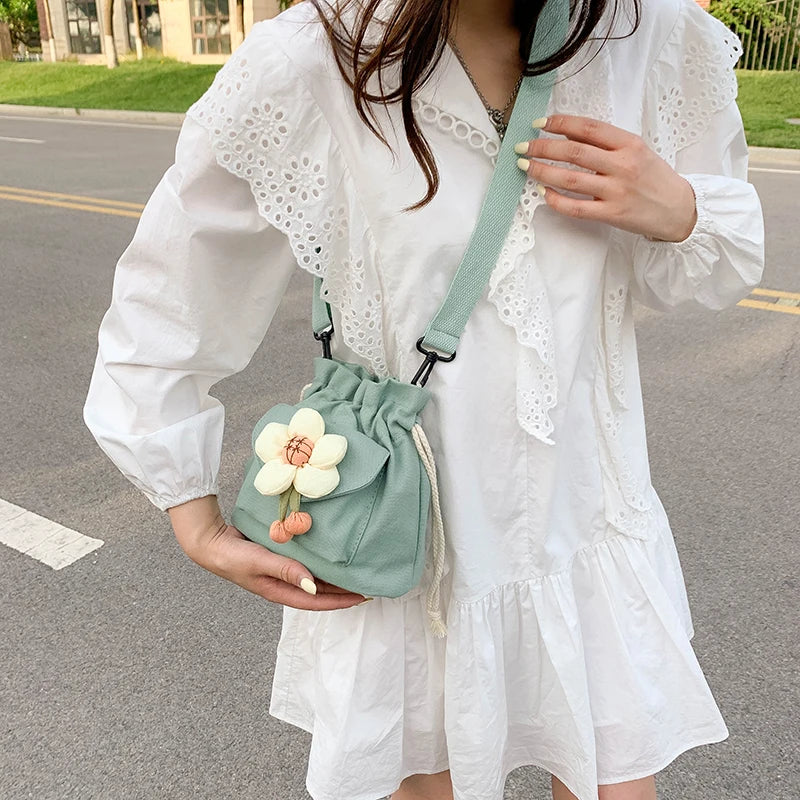 Small Canvas Crossbody Bag for Women Handbag Flower Messenger