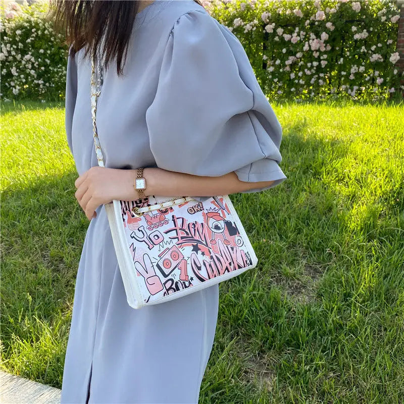 Graffiti Chain Messenger Bag Women's Shoulder Bag All-Match Small Square Bag