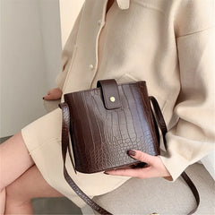 Gusure Retro PU Leather Crossbody Bag Crocodile Small Bucket Handbag