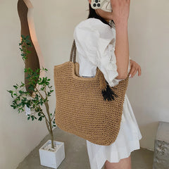 Hand-woven Women's Bohemian Straw Shoulder Bag