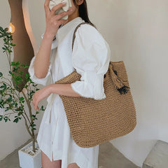 Hand-woven Women's Bohemian Straw Shoulder Bag