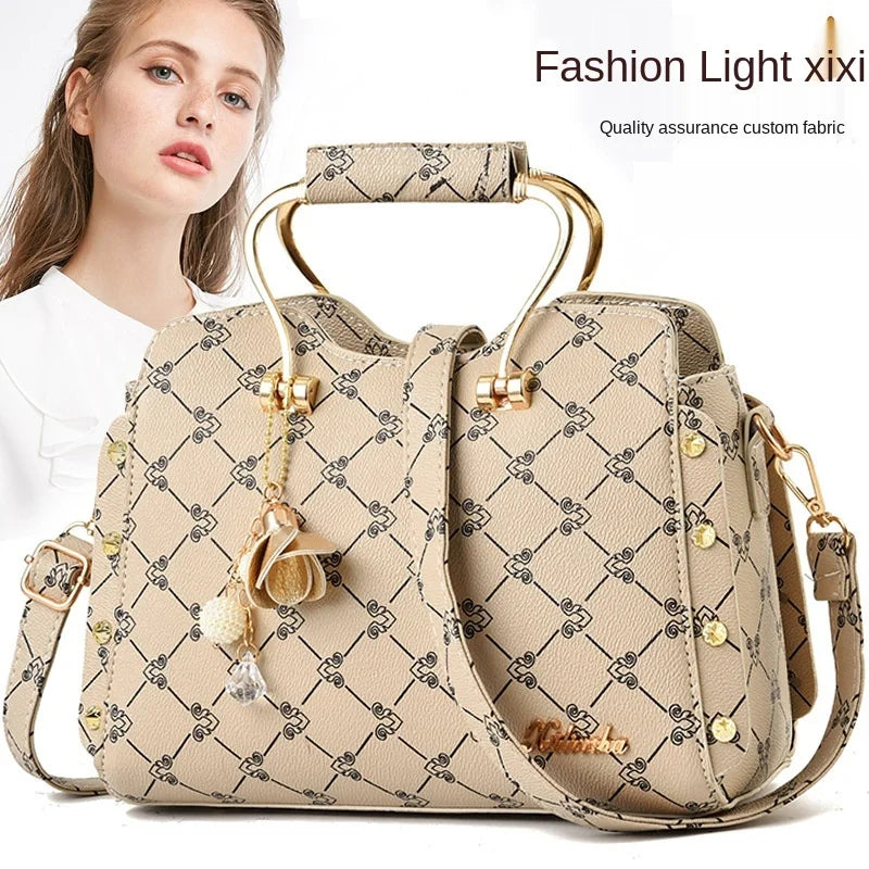 Rivet Shoulder Bag Wild Messenger Handbag Big Bag