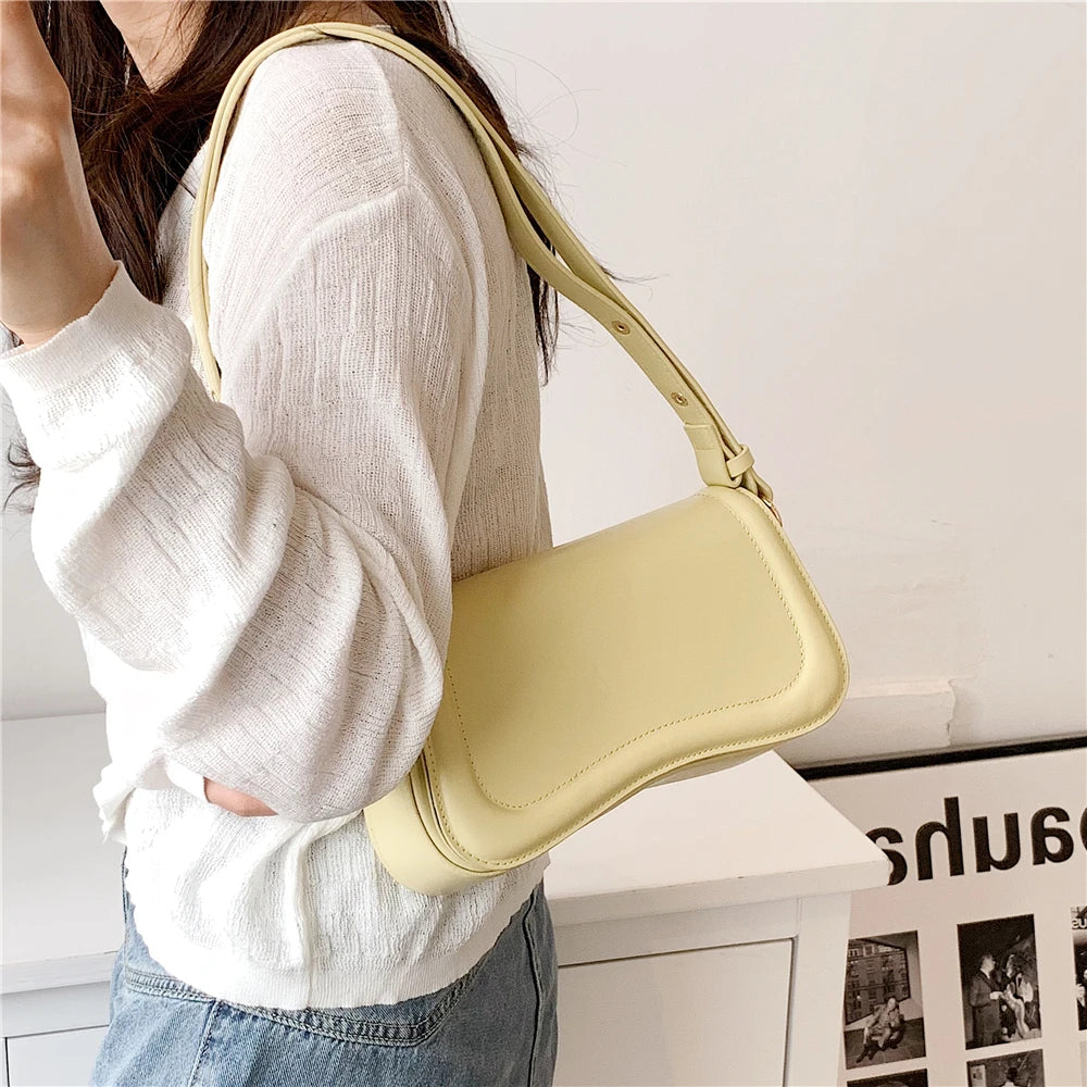 Vintage Small Saddle Shoulder Bag for Women Winter Crossbody Purse