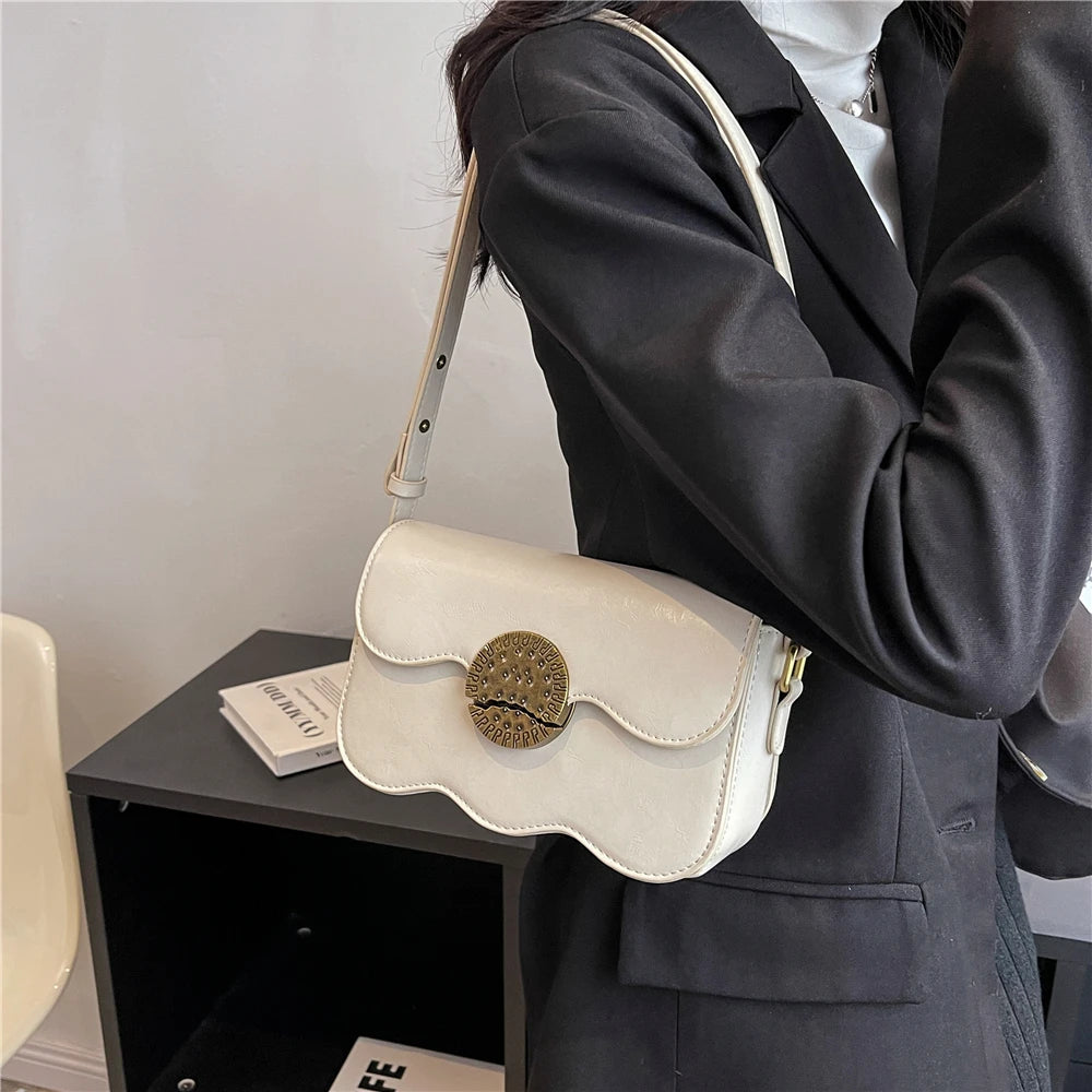 Vintage Waved Bottom Crossbody Bag Small Shoulder Purse Flap Handbag