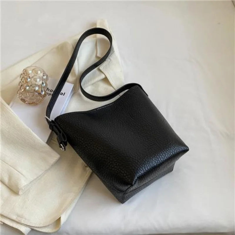 High-Grade Women's Bucket Bag Fall Winter Large Capacity