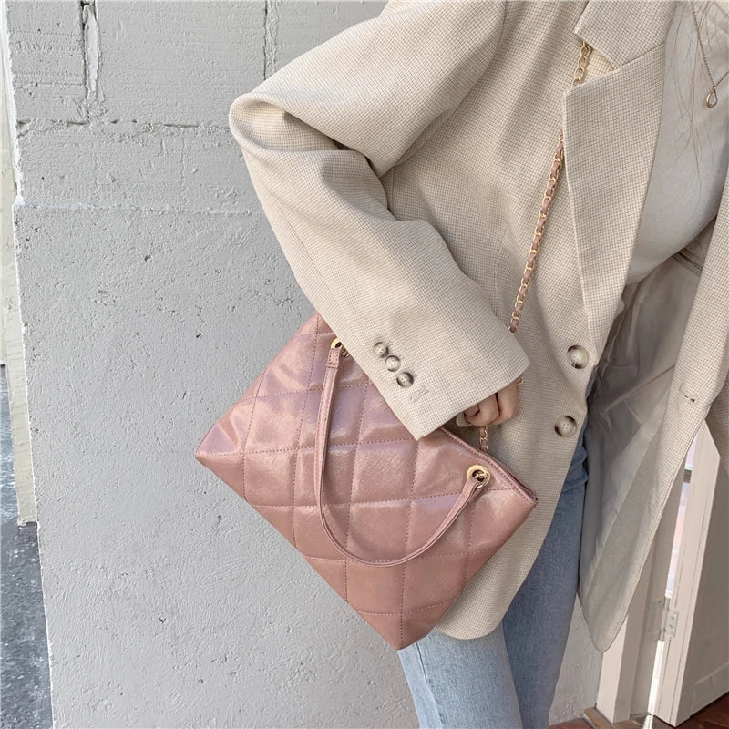 Soft PU Leather Female Chain Shoulder Bag Large Capacity Underarm Tote Handbag